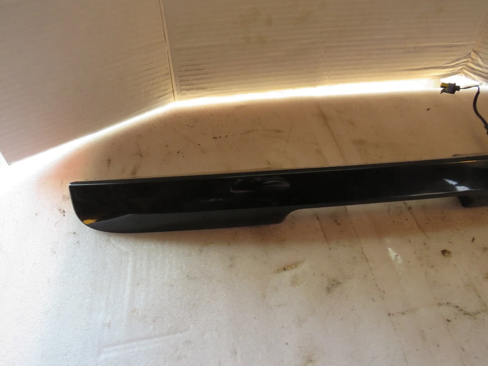 09 CHEVY TAHOE GMC YUKON гибридный подъемный борт люк ручка открыть кнопка черный OEM - Изображение 2 из 4