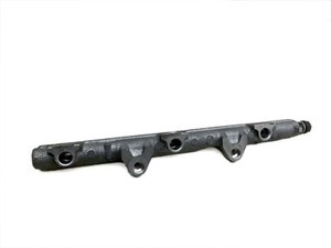 Verteilerrohr für Hochdruck Verteiler Links Lexus RX 400h MCU 06-09 3,3 155KW