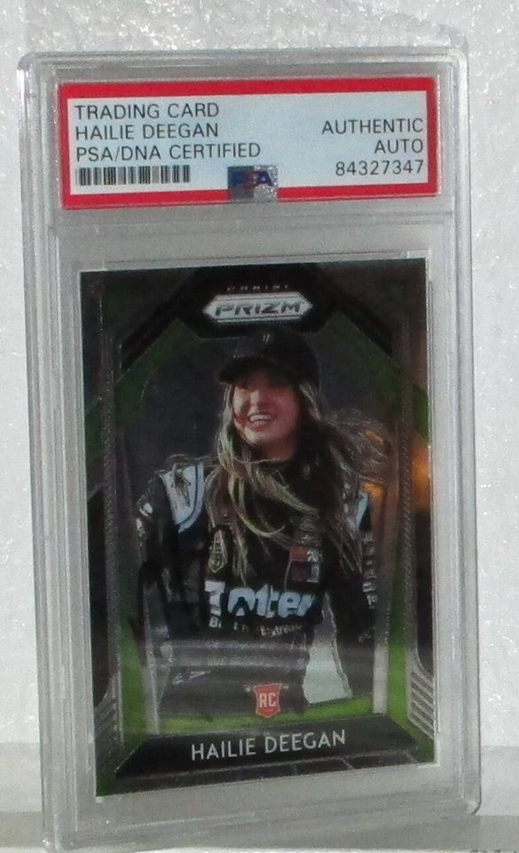 2020 PANINI PRIZM HAILIE DEEGAN AUTOGRAPHED ROOKIE CARD#56 PSA/DNA AUTHENTIC - Image 4 of 4