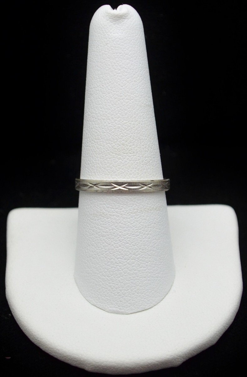 Sterling Silver Gorgeous Simple Patterned Band Ring SZ 9.0 #FMZ051