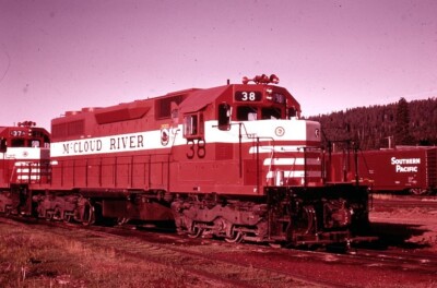 MCR Mc Cloud river SD-28  38  dupe railroad slide