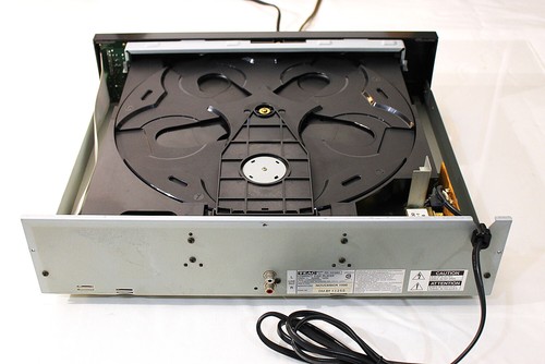 ✅MINT FULLY RESTORED VINTAGE TEAC PD-D2380 5 DISC CD PLAYER✅ - Picture 4 of 4