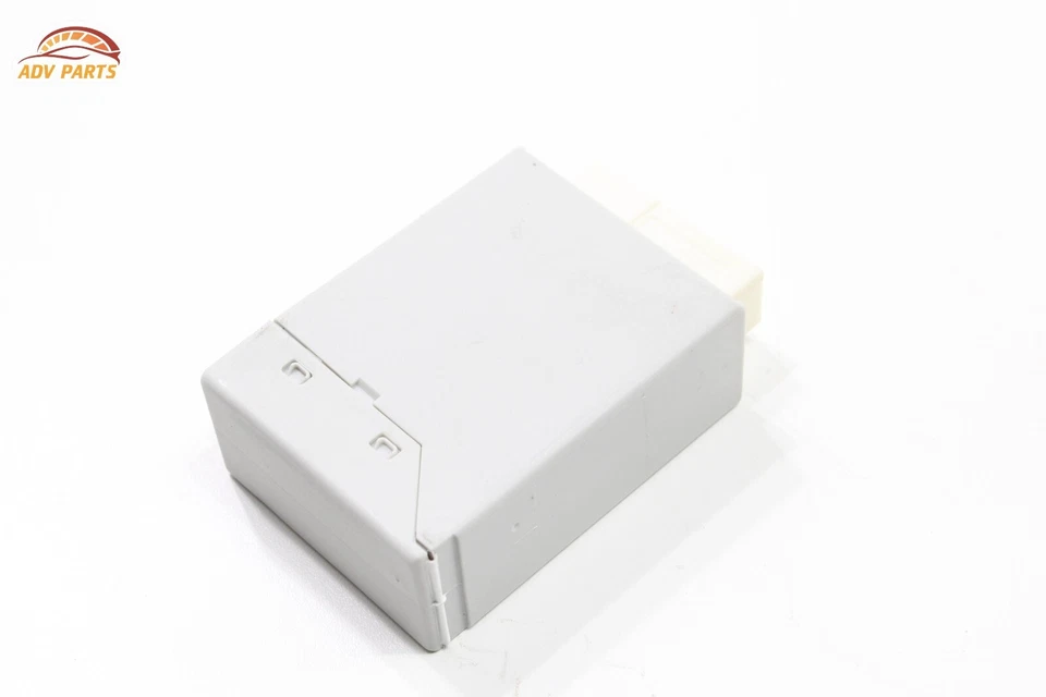 BMW 330e G20 2021 unidad de módulo de control de tanque de combustible presurizado OEM Foto 4 de 4