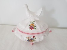 Soupière en porcelaine fleurs + Colombe