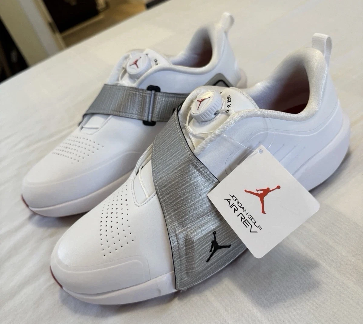 Preços baixos em Jordan 1 Golf White Metallic | eBay