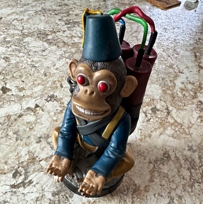 Call Of Duty Zombies Activision Cable Guys Monkey Figurine w/ Dynamite Base