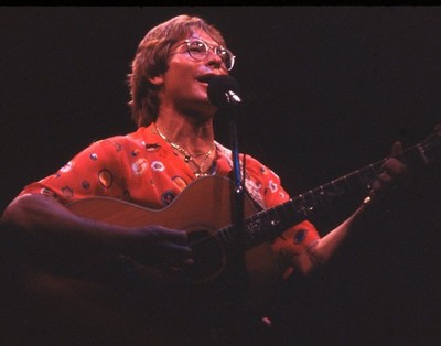 SL26 Slide 1980 John Denver Live Concert Performance  Star 872a
