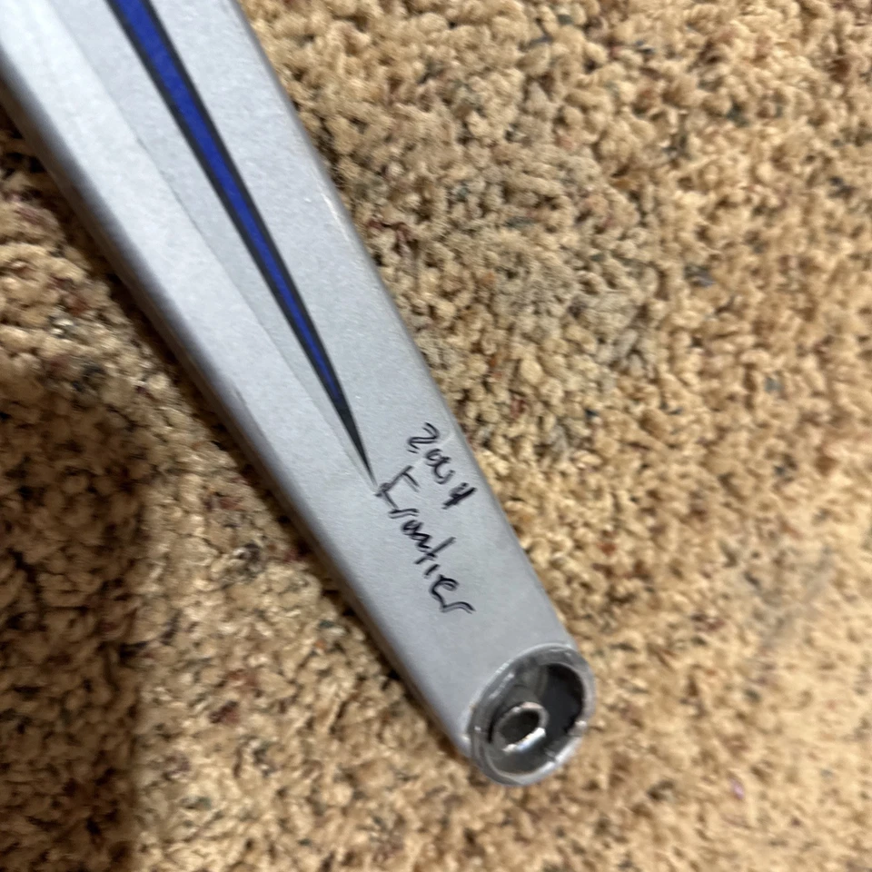 Moto de nieve Polaris Frontier Touring Edge 2004 izquierda, remolque, brazo de suspensión 10 Foto 4 de 4