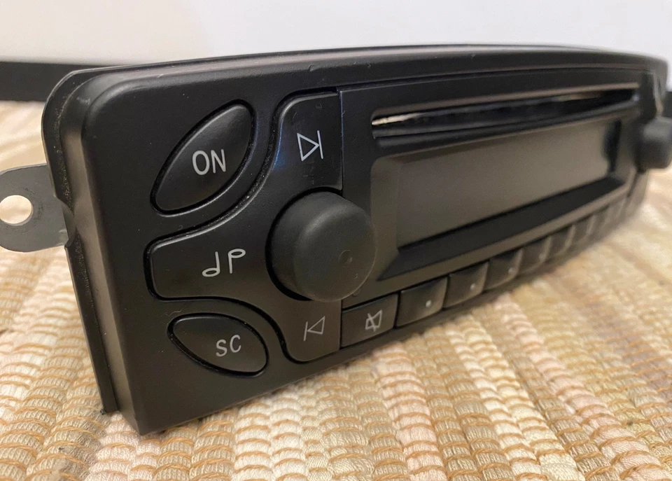 Original Mercedes Audio 30 APS Becker BE4718 Car Radio Faceplate Only - Bild 3 von 4