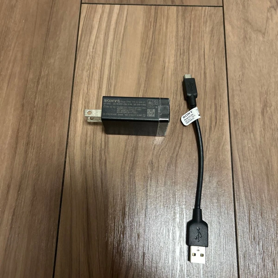 Sony Xperia Z3 Tablet Compact SGP612 White Wi-Fi 32GB Android Tablet Japan Used - Image 2 of 4