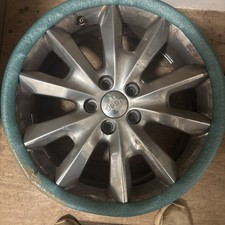 Jeep Cherokee alloy wheel 7J x 18 inch 5SN87TRMAA Mk5 KL 2016 *some corrosion*