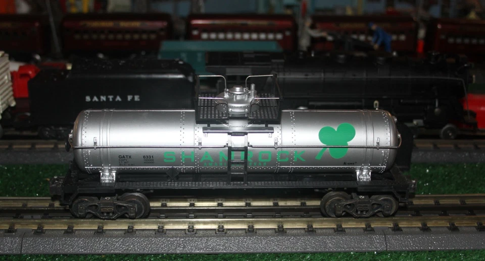 K Line Shamrock Single Dome Tank Car in Original Box - SOLD AS IS - Image 2 of 4