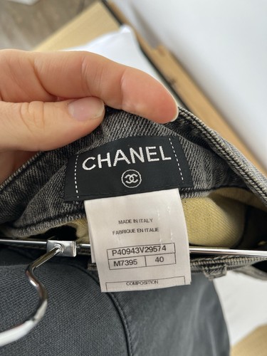 Chanel s/s 11 distressed jeans size 40 - Bild 6 von 9