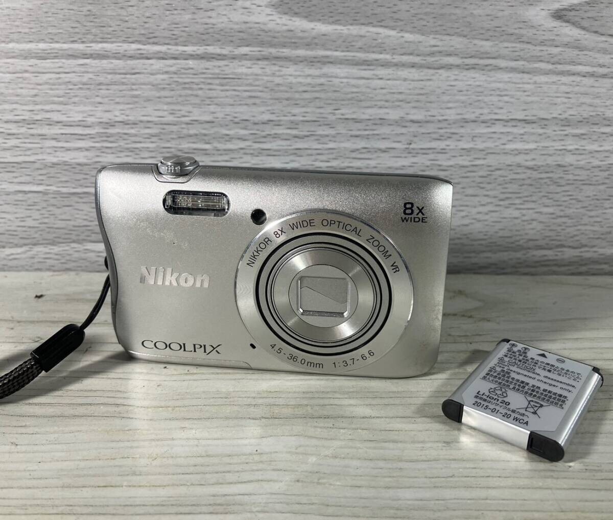 Nikon COOLPIX S3700 Silver Digital Camera with 8x Optical Nikon COOLPIX S3700 Silver Digital Camera with 8x Optical