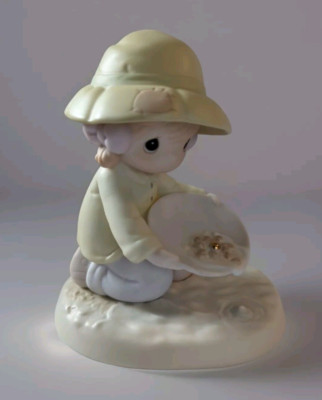 Precious Moments Figurine You re One In A Million To Me Member Only PM951 No Box