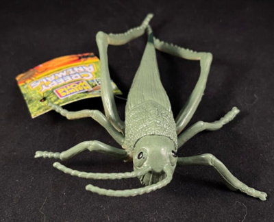Large Grasshopper - Nature World - Creepy Animals - Approx 6.5