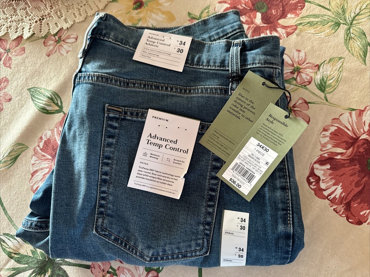 Men's Blue Jeans Premium Athletic Fit Relaxed Leg Advanced Temp