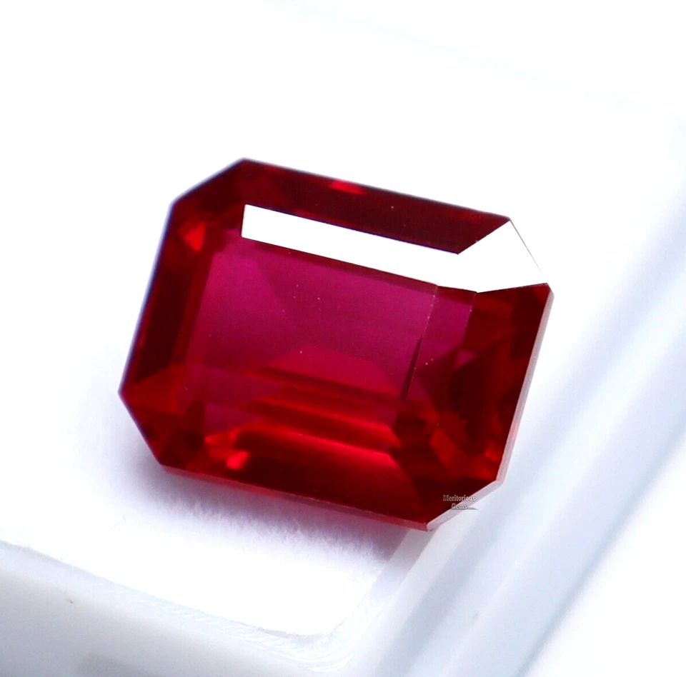 8.44 ct Certified Loose Gemstone BURMA Pigeon Blood Red Ruby Emerald Cut - Image 4 of 4