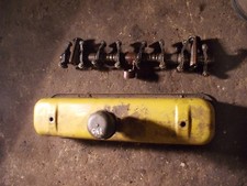 International 140 Tractor Orignal Engine Motor Rocker Arm Assembly & Valve Cover