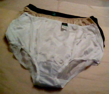 NEW Vanity Fair x3 Perfectly Yours Ravissant Brief Panties 15711 Size 10/3XL