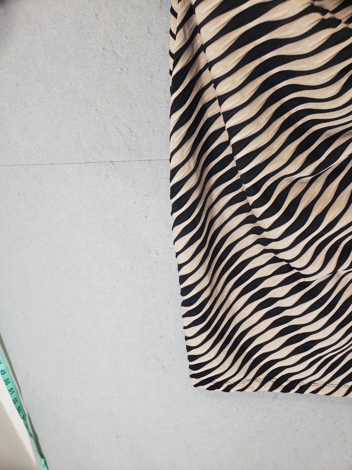 Shelby & Palmer Dress Womens 16 Black Beige Stripe Ruched Knee Length 3/4 Sleeve