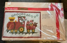 Vintage New Christmas Santa Train Latch Hook Kit 24  x34  Caron