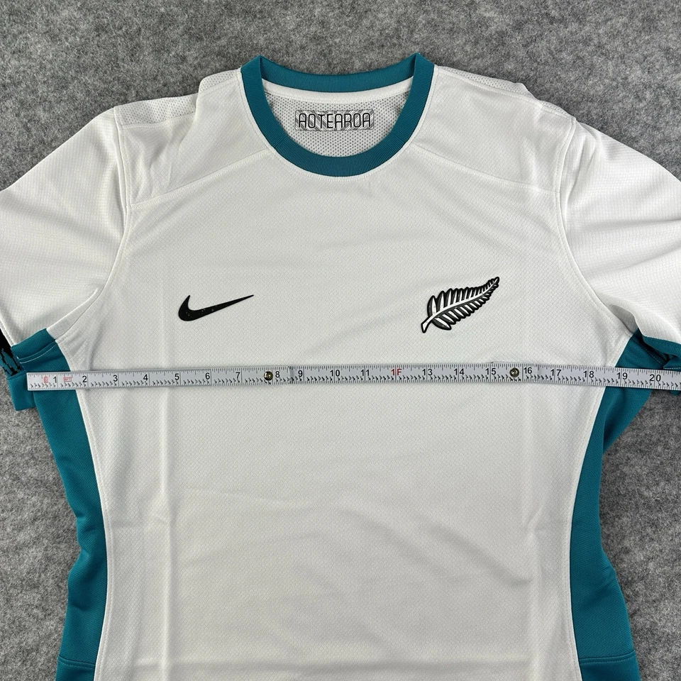 Nike NEW ZEALAND Football Team 2023-24 Away Jersey Womens L Soccer ALL WHITES - Image 3 of 4