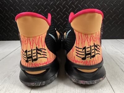 Size 18-New Nike Kyrie 7 'Preheat Soundwave' Basketball Rare