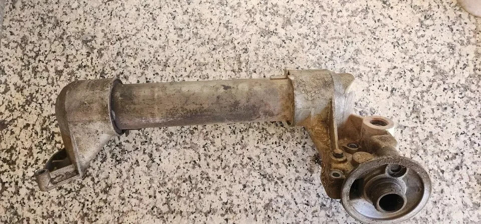 DT444 7.3 International Truck Oil Cooler 1815738C1 1815739C2