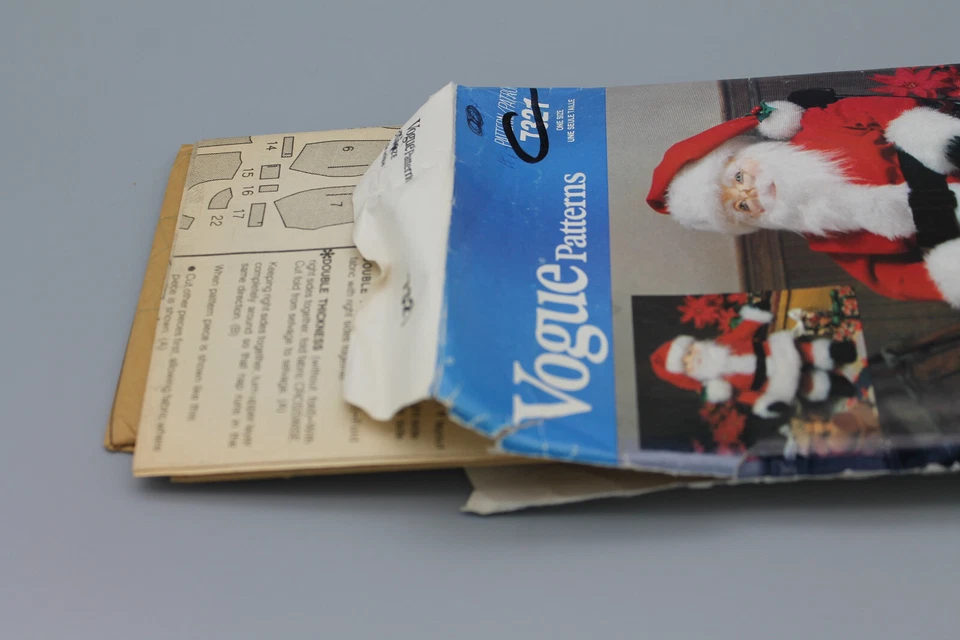 SANTA CLAUSE DOLL PATTERN UNCUT 7321 BY LINDA CARR VOUGE SEWING PATTERN - Image 3 of 4