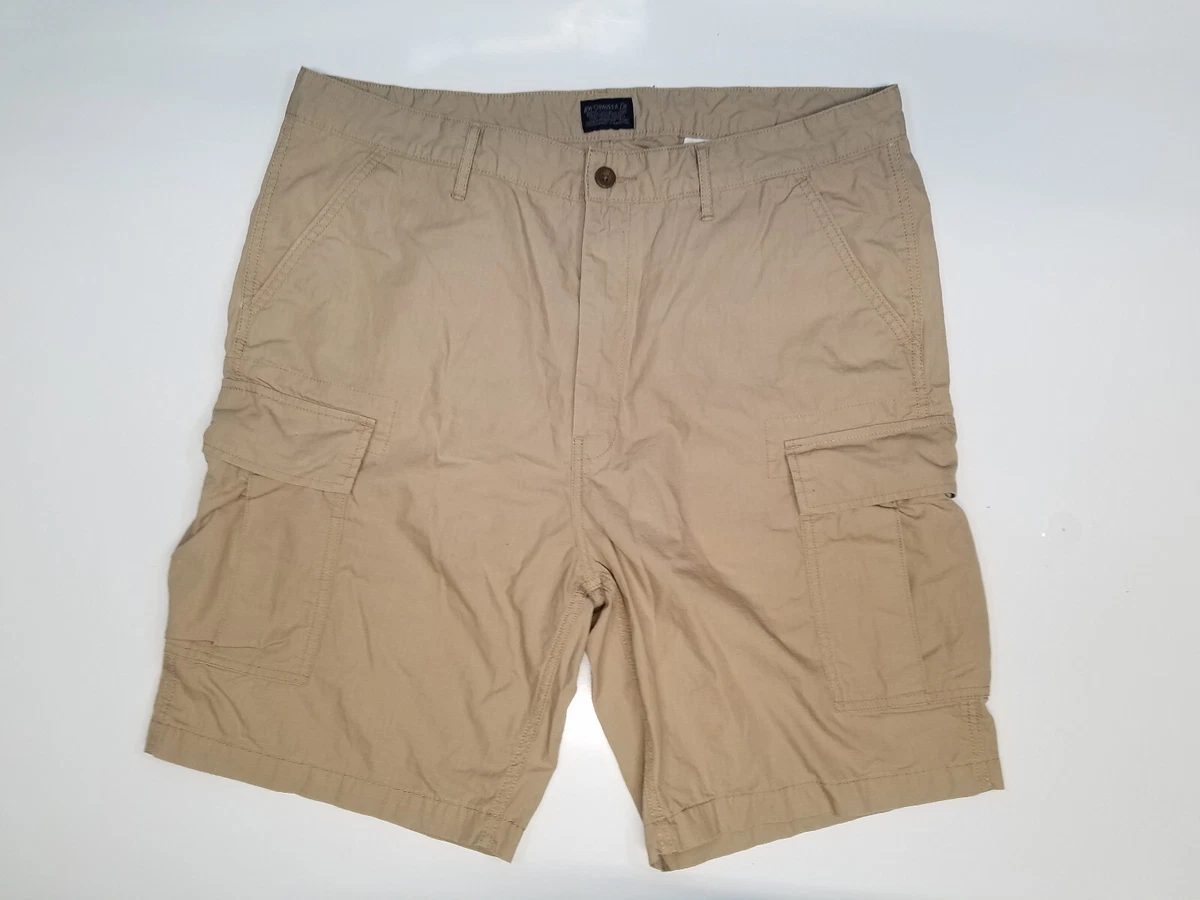 Levi two horse store brand cargo shorts