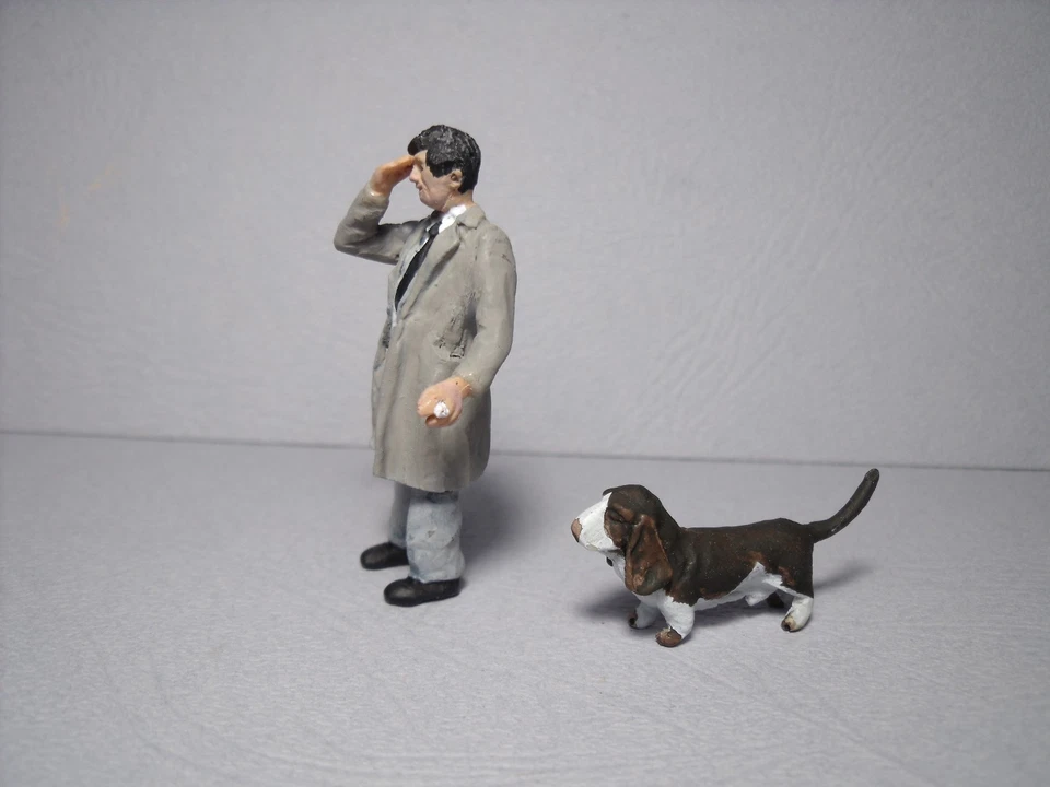 O SCALE 1/43 FIGURE  PETER FALK  COLUMBO  VROOM  PAINTED  FOR  NOREV  MINICHAMPS - Image 2 of 4