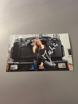 JULIA  BEITLER / TRUCKER BABE signed Foto 10x17 Autogramm (1123) COA