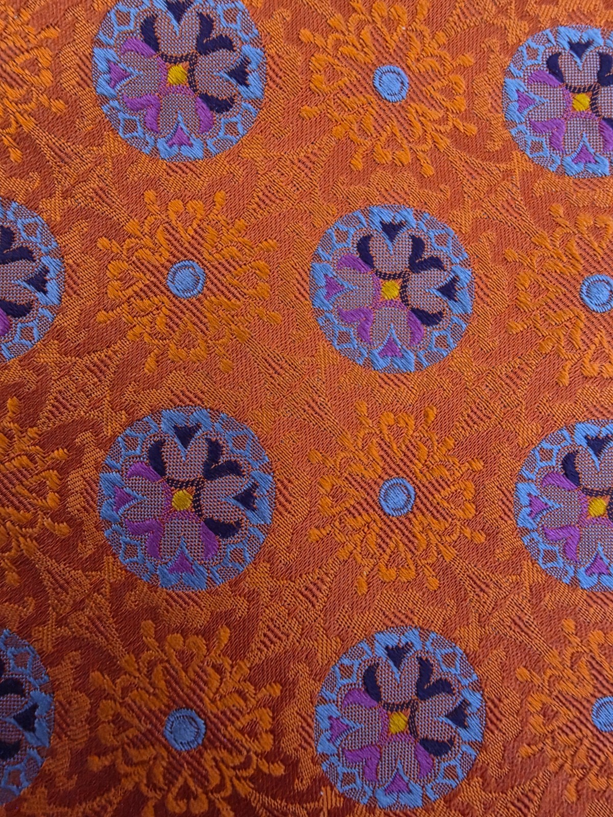 ROBERT TALBOTT LIMITED EDITION JACQUARD SILK NECK… - image 4