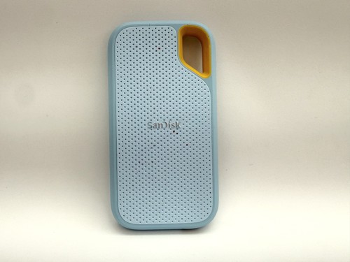 SanDisk Extreme Portable SSD 1TB Sky Blue SDSSDE61-1T00 USB-C 1050MB/s USED