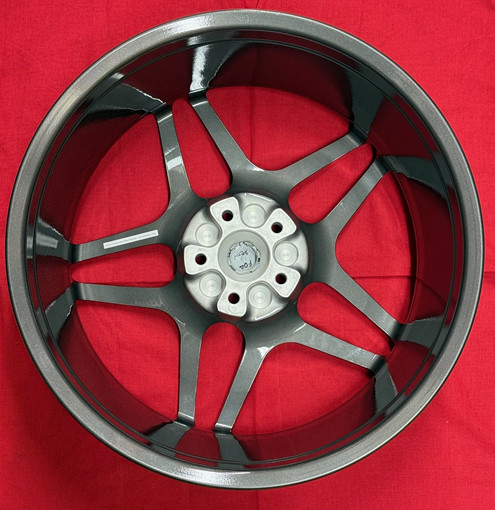 Ferrari OEM 20 x 8 Split 5 Spoke Wheel 303333 California T FR LH NEVER MOUNTED