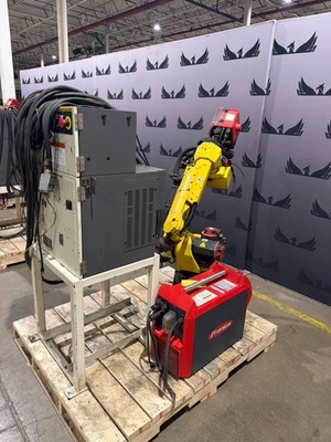FANUC ArcMate 120iC Robot Complete w/ R 30iB Controller & Fronius Welding System