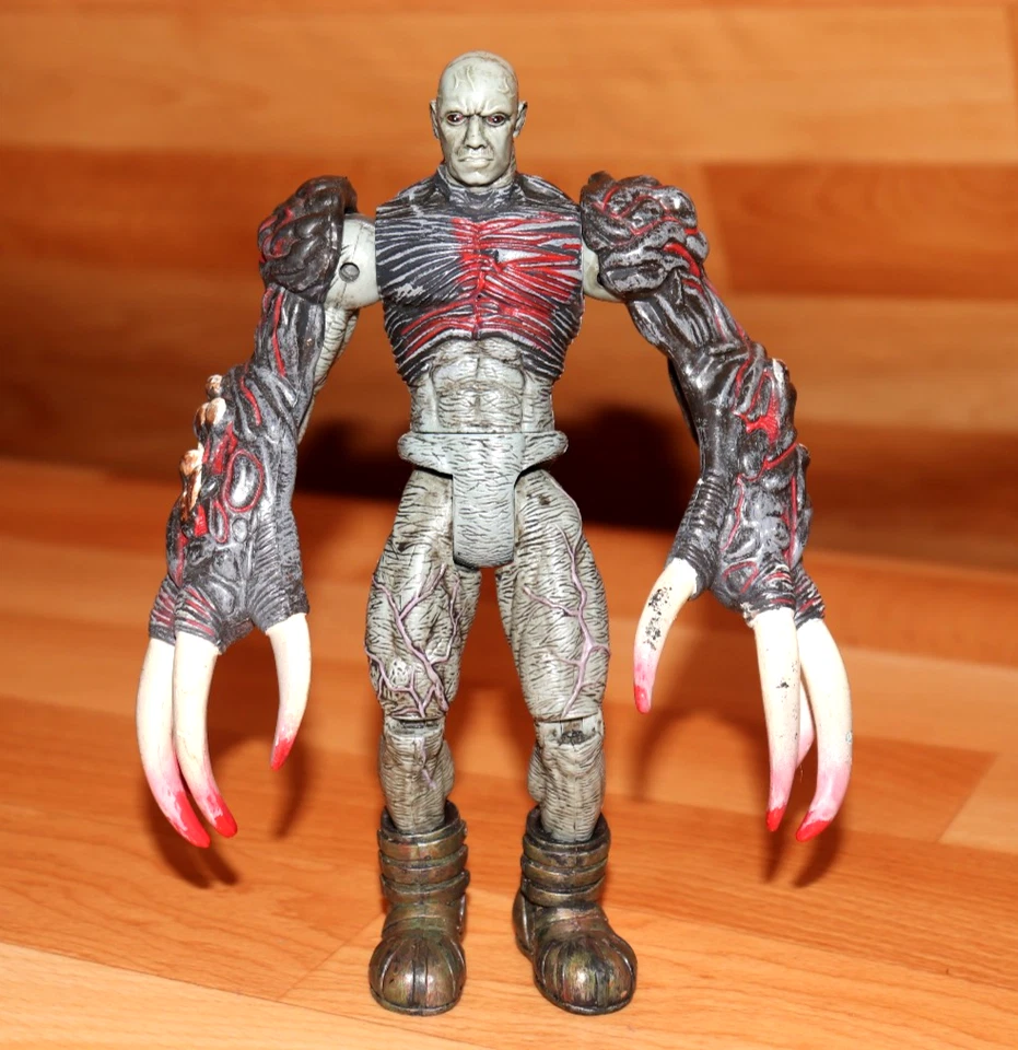 1998 Resident Evil 2 Toy Biz Tyrant Mr X Rare Action Figure Figur ToyBiz Capcom - Image 3 of 4