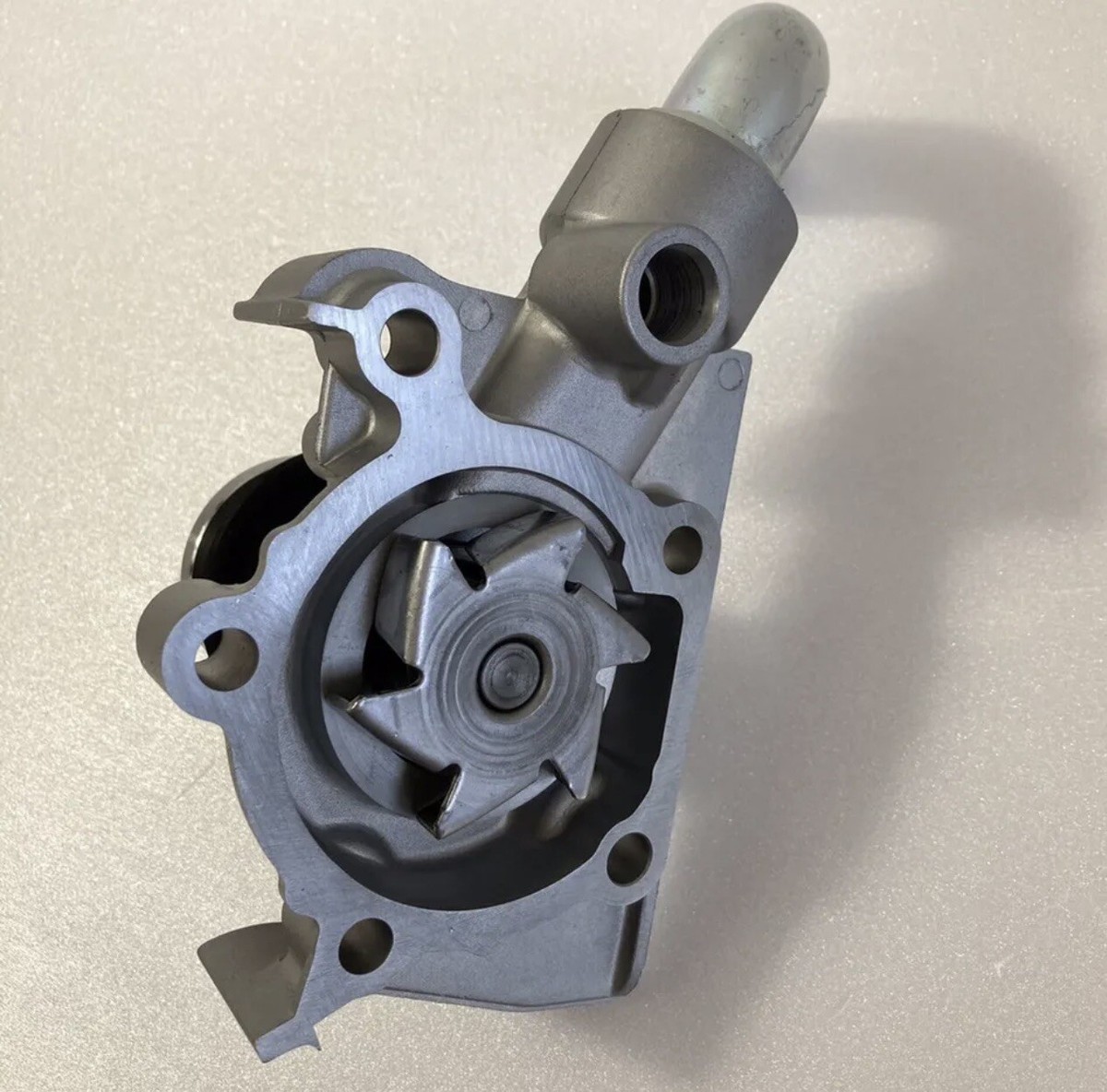 Aisin Water Pump – Fits Daihatsu HiJet S83P With EF Engine (OEM Quality)