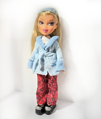 bratz red outfit
