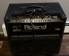 Roland KC-500 Bass/Keyboard Amplifier- 4 Channel W/XLR inputs