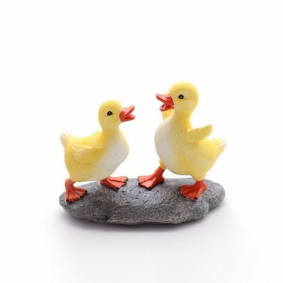 Ente Statue auf Felsen Micro-Landschaft Ornament klein für Teich, Terrasse, Gärtner