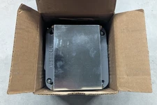 Hubbell B2436 Floor Box 1-Gang Deep Cast Iron Concrete Flush Adjustable w/ Brass