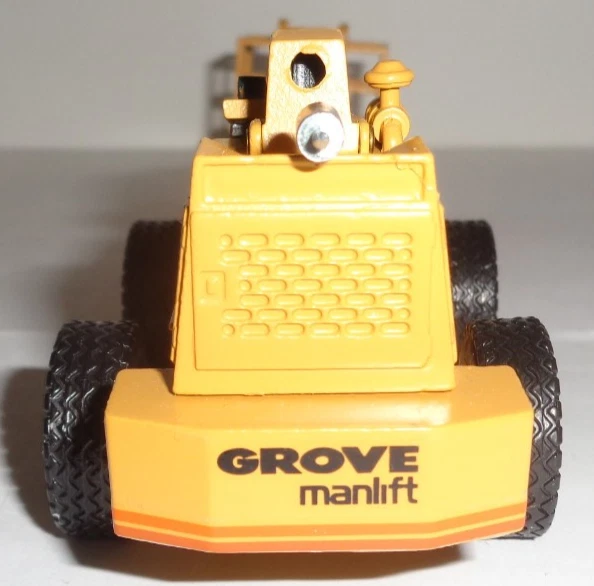 NZG Ref #256 1/50 Grove MZ76 Straight Boom Aerial Lift - Image 4 of 4