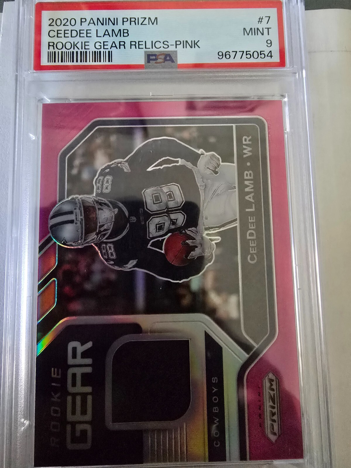 2020 Panini Prizm Ceedee Lamb Rookie Gear Relics Pink Refractor PSA 9