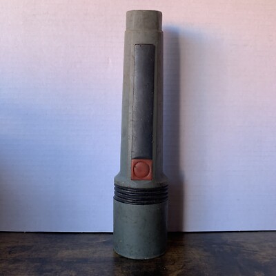 Rare Vintage Rayovac Roughneck Flashlight 3 D-Cell 4.5V Untested