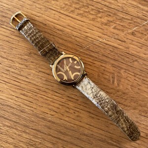 Large Numeral Brown Dial Ladies Fashion watch With Faux Reptile Skin Strap 