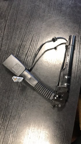 BMW 1 E87 GURTSCHLOSS ANKERSCHLOSS SCHNÄPPER RECHTS 9119542