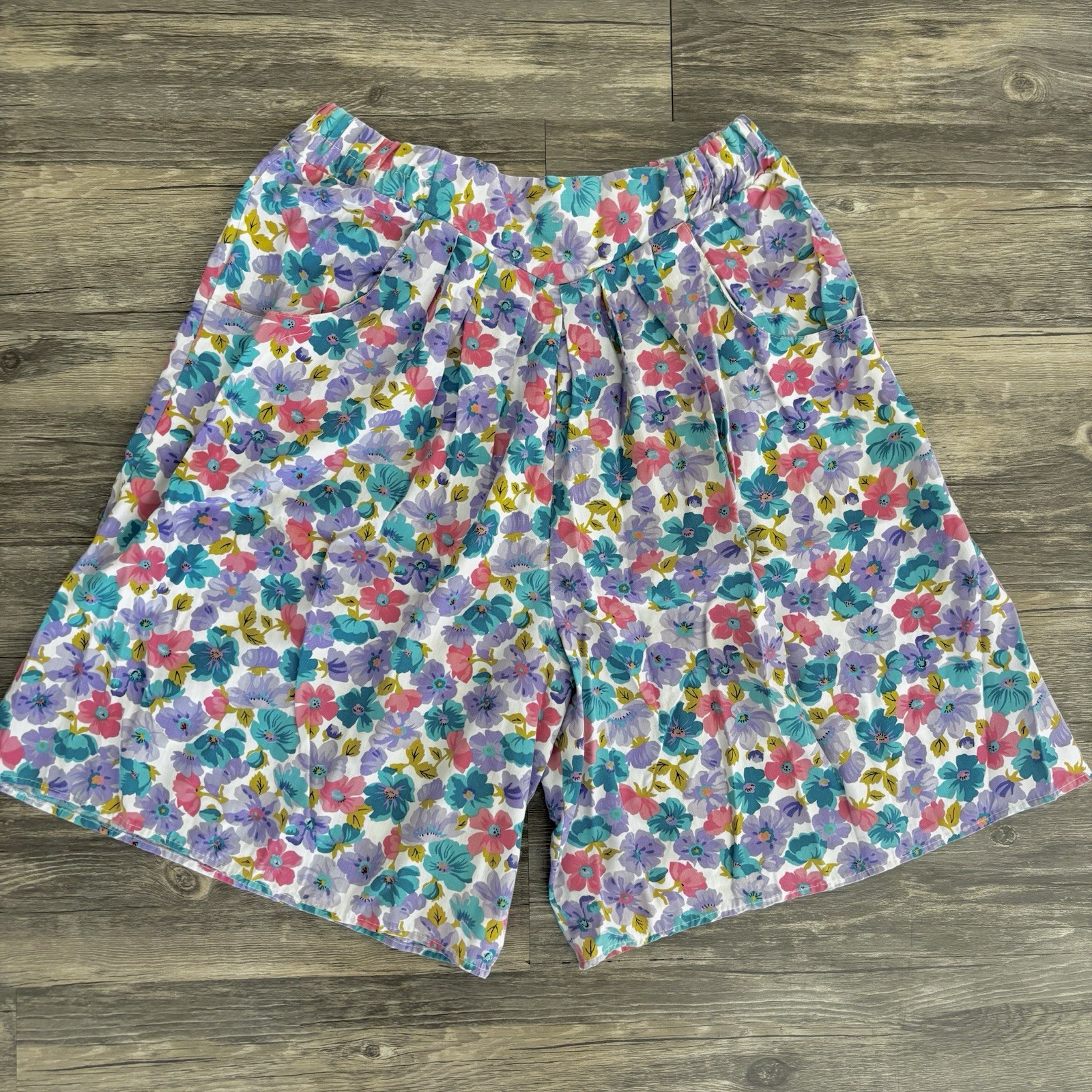 Shorts High Waist Vintage Bright Floral Mom 80s 90s Womens Pleated Medium USA-image