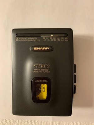 SHARP Walkman mit Radio   Modell JC-180H   voll funktionsfähig   mit Originalver